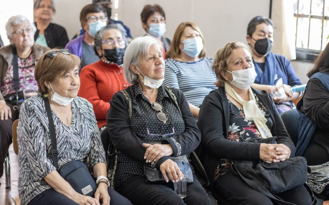 Actividades Programa Más Adultos Mayores Autovalentes en Puente Alto