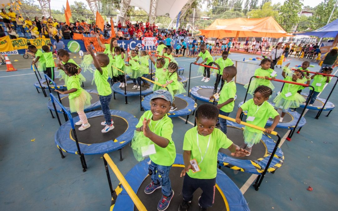 Niños y adultos disfrutaron de las IV Olimpiadas Recreativas de Motricidad Infantil
