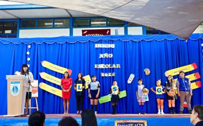 En Inauguración del Año Escolar 2024, el alcalde de Puente Alto llamó a los estudiantes a dejar de lado los celulares y a compartir más con los compañeros