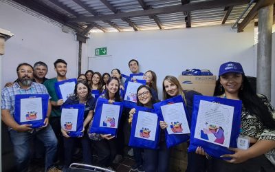 Amor y alegría en Ríos de Chile : voluntarios entregaron prestaciones y servicios a la comunidad